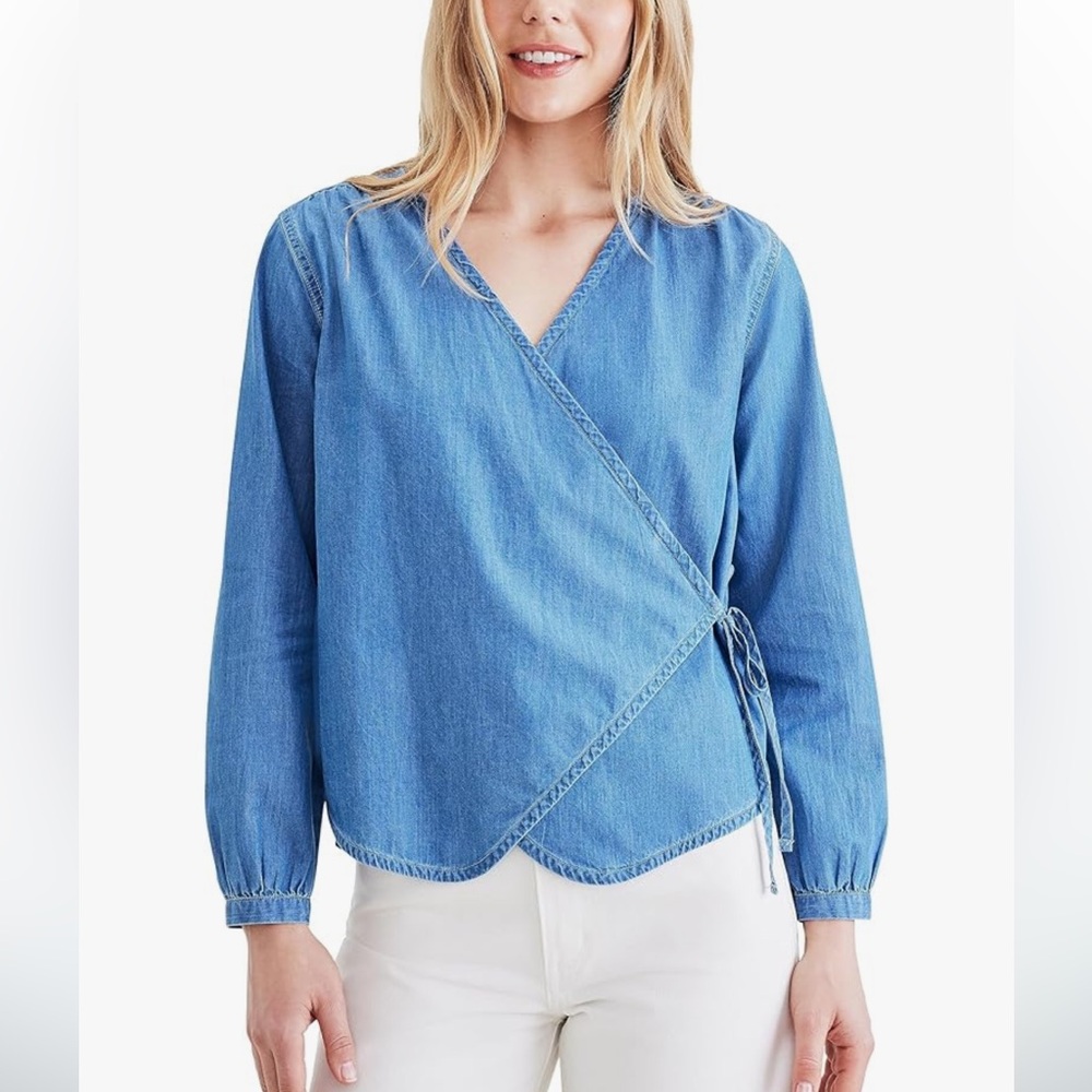 Dockers Long Sleeve Flowy Denim Blouse - size Large